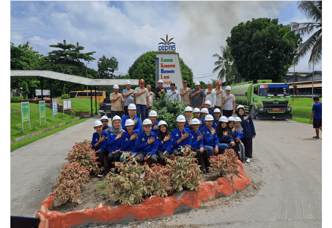 Tingkatkan Kompetensi, Mahasiswa Prodi Teknologi Rekayasa Komputer & Jaringan FTI Kunjungi Industri ke PKS Sei Pagar Riau